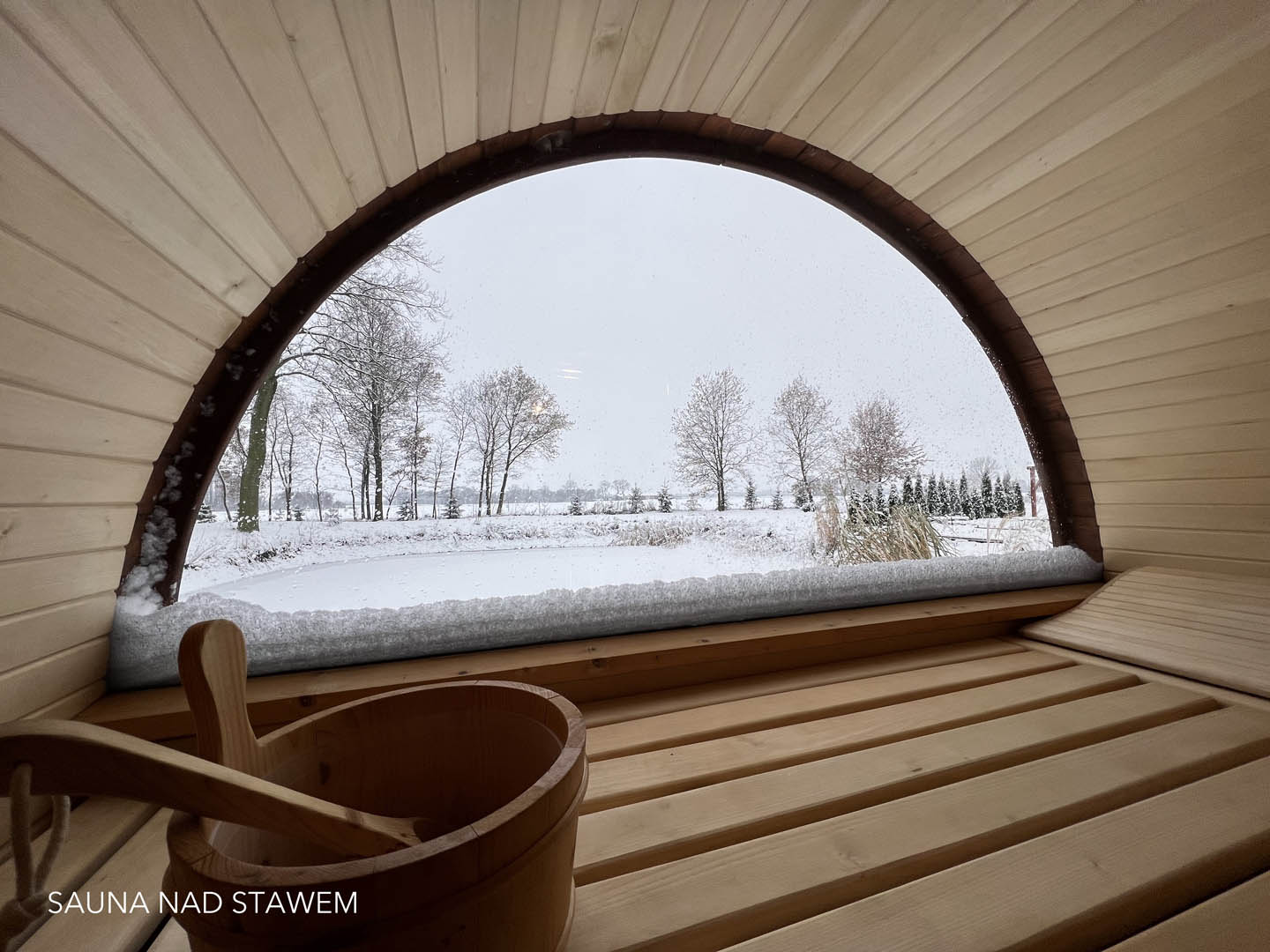 Sauna opalana naturalnie
